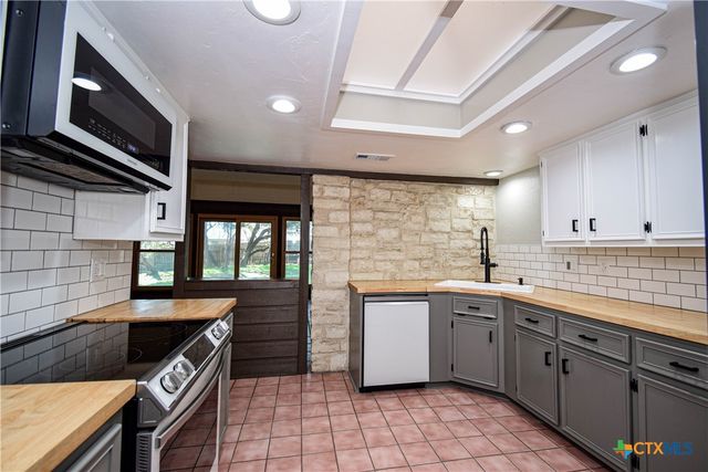 1502 Cedar Oaks Lane, Harker Heights, TX 76548