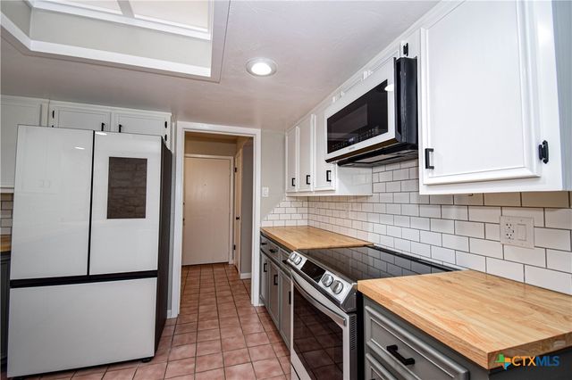 1502 Cedar Oaks Lane, Harker Heights, TX 76548