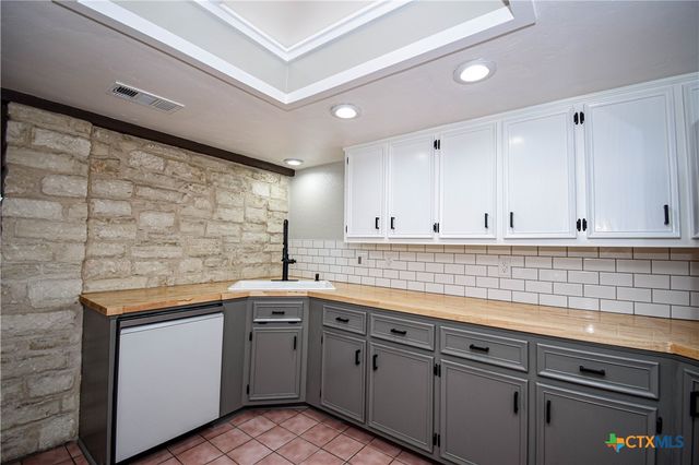 1502 Cedar Oaks Lane, Harker Heights, TX 76548