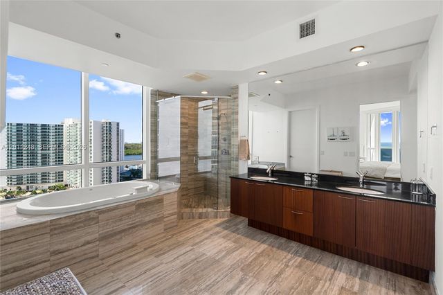 15901 Collins Ave 1206, Sunny Isles Beach, FL 33160