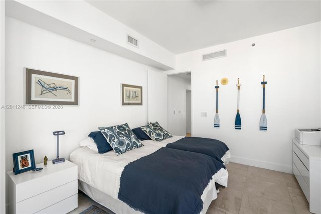 15901 Collins Ave 1206, Sunny Isles Beach, FL 33160