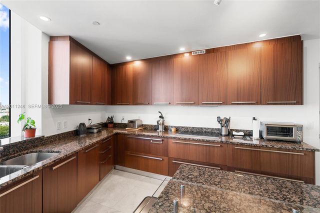 15901 Collins Ave 1206, Sunny Isles Beach, FL 33160
