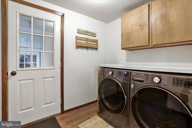 1208 WINTERCAMP TRL, Hedgesville, WV 25427