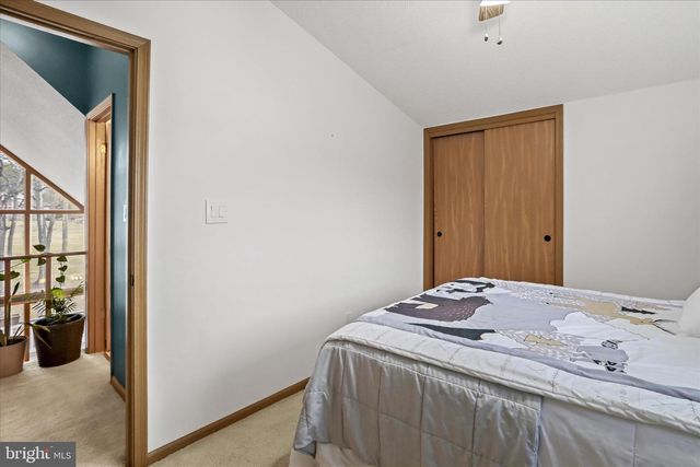 1208 WINTERCAMP TRL, Hedgesville, WV 25427