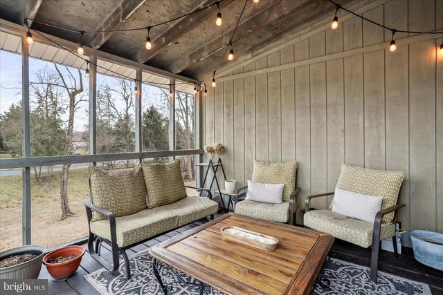 1208 WINTERCAMP TRL, Hedgesville, WV 25427