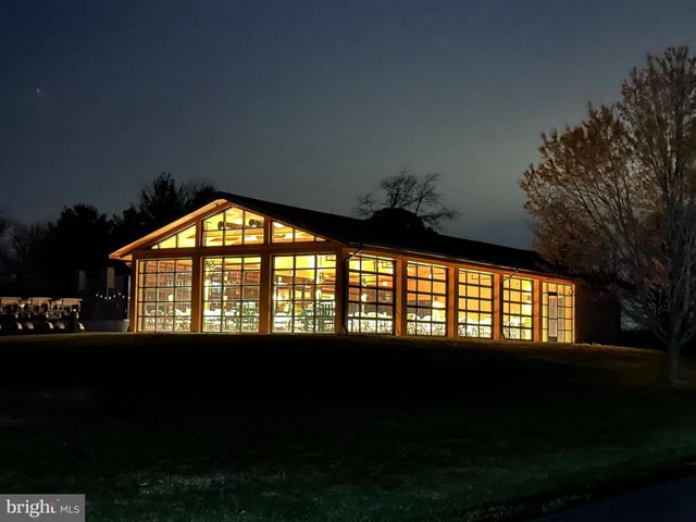 1208 WINTERCAMP TRL, Hedgesville, WV 25427