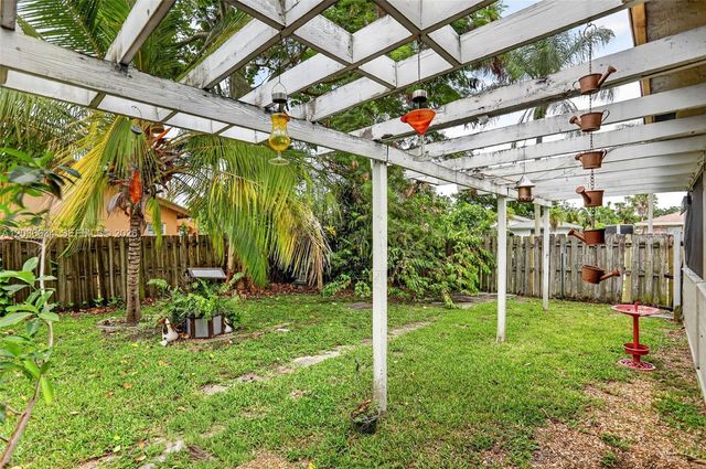 6961 NW 20th Court, Margate, FL 33063