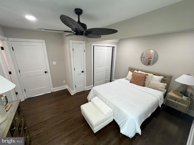 330 HAZEL AVE, Delanco, NJ 08075