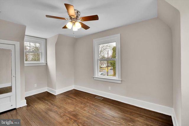 330 HAZEL AVE, Delanco, NJ 08075