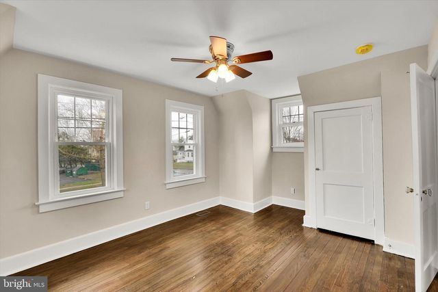 330 HAZEL AVE, Delanco, NJ 08075