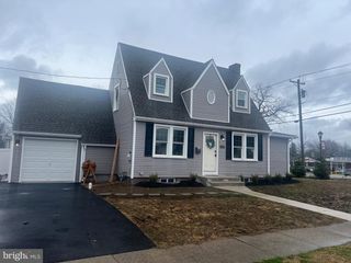 330 HAZEL AVE, Delanco, NJ 08075