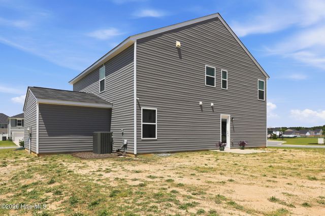 4044 Club Pond Road, Raeford, NC 28376