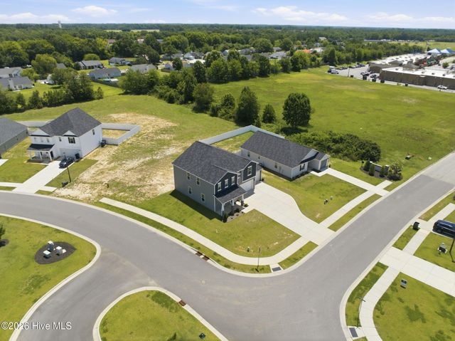 4044 Club Pond Road, Raeford, NC 28376