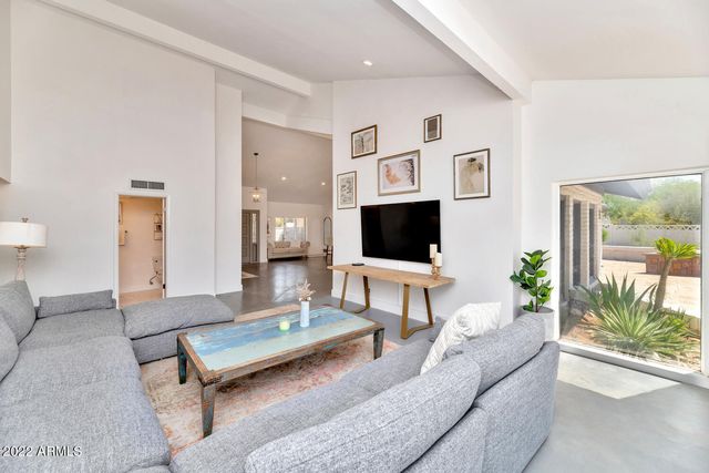 3411 E Valley Vista Lane, Paradise Valley, AZ 85253