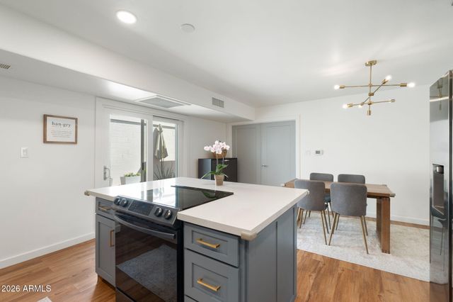 3944 N GRANITE REEF Road, Scottsdale, AZ 85251