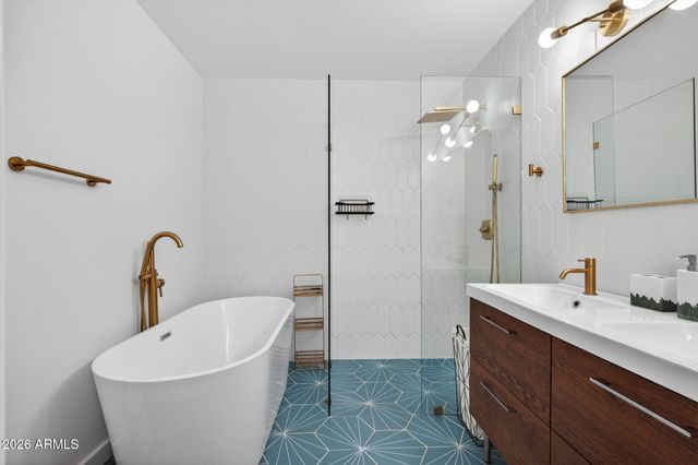 3944 N GRANITE REEF Road, Scottsdale, AZ 85251