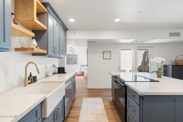 3944 N GRANITE REEF Road, Scottsdale, AZ 85251