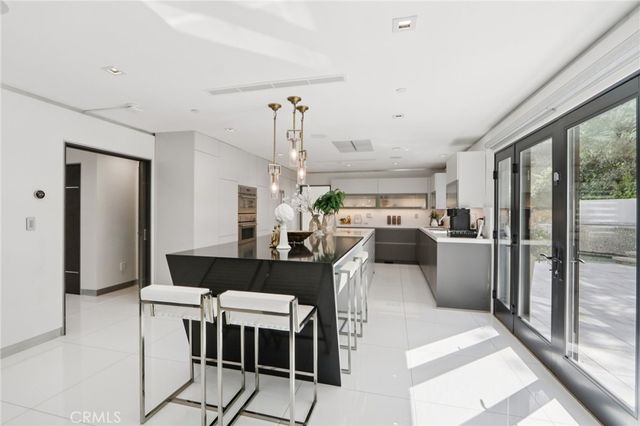 23670 Park Andorra, Calabasas, CA 91302