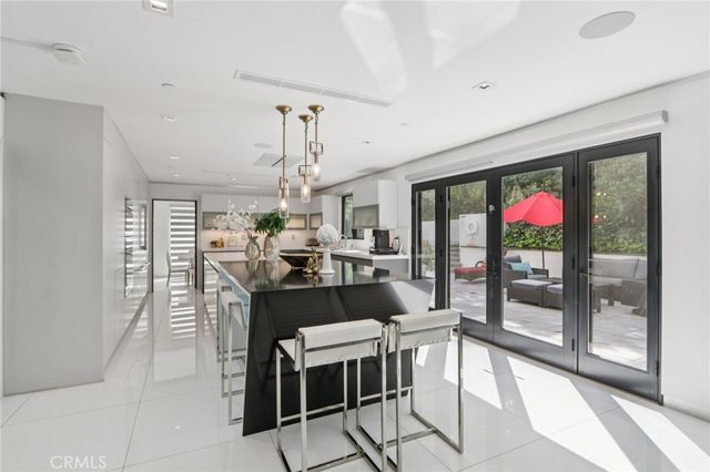 23670 Park Andorra, Calabasas, CA 91302