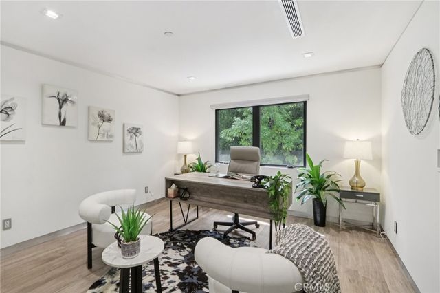 23670 Park Andorra, Calabasas, CA 91302