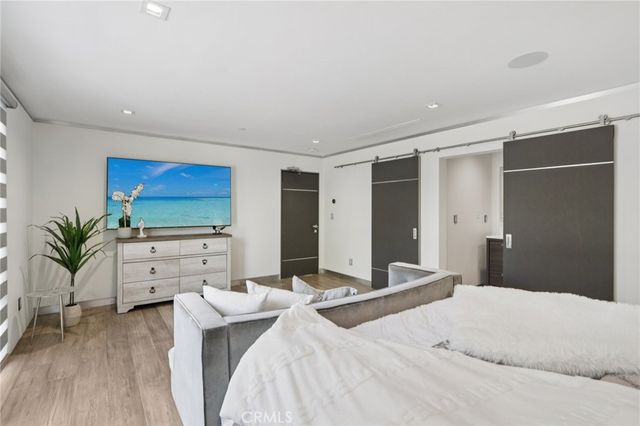 23670 Park Andorra, Calabasas, CA 91302