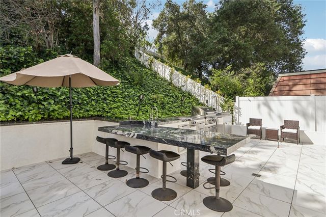 23670 Park Andorra, Calabasas, CA 91302