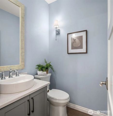 1013 233rd Place NE, Sammamish, WA 98074