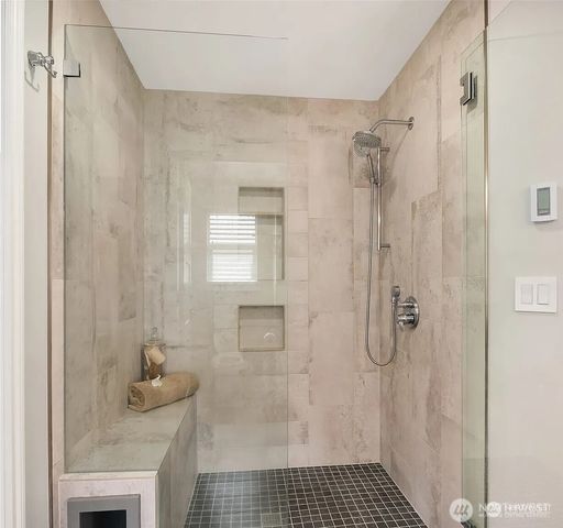 1013 233rd Place NE, Sammamish, WA 98074