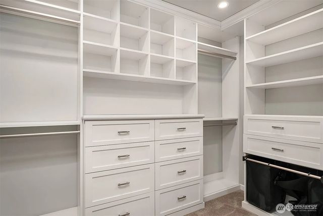 1013 233rd Place NE, Sammamish, WA 98074