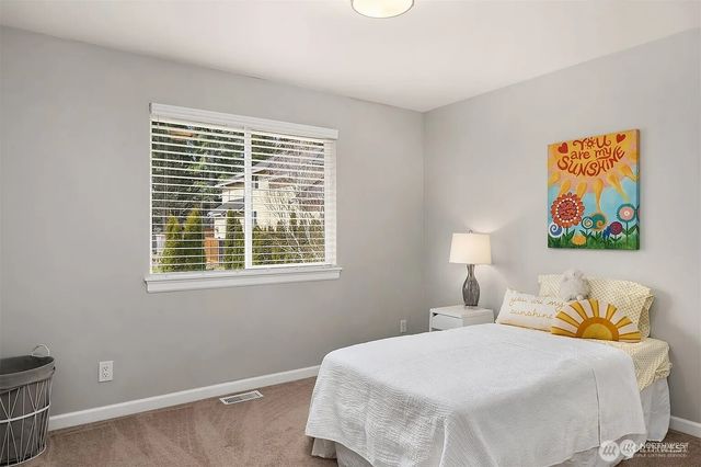 1013 233rd Place NE, Sammamish, WA 98074