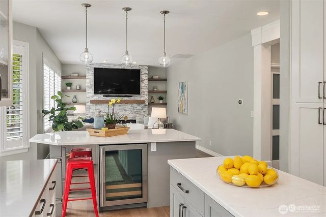 1013 233rd Place NE, Sammamish, WA 98074