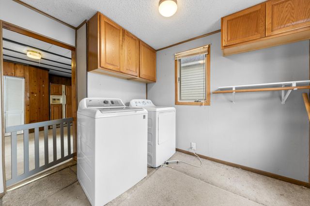 209 8th Street E, Hastings, MN 55033