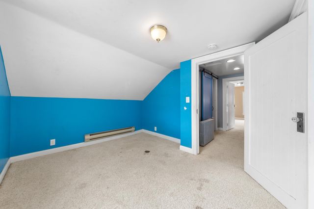 209 8th Street E, Hastings, MN 55033