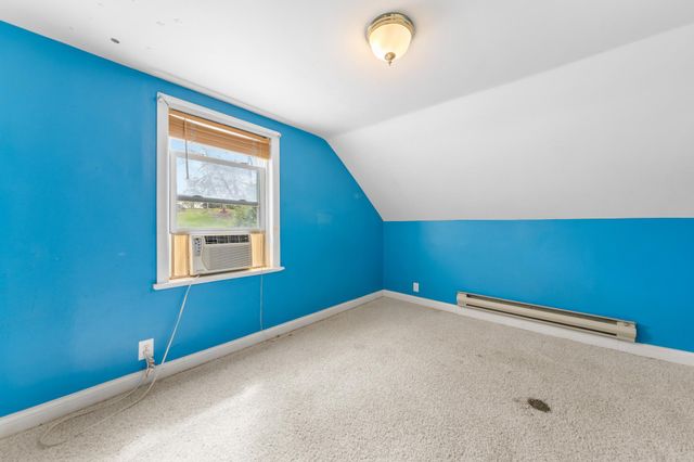 209 8th Street E, Hastings, MN 55033