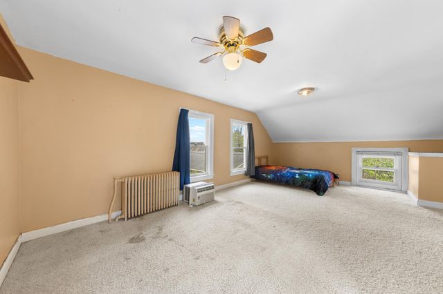 209 8th Street E, Hastings, MN 55033