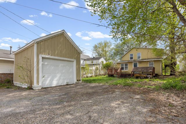 209 8th Street E, Hastings, MN 55033