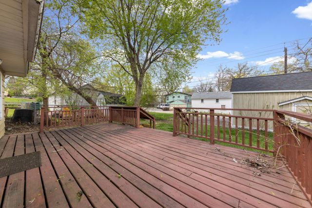 209 8th Street E, Hastings, MN 55033