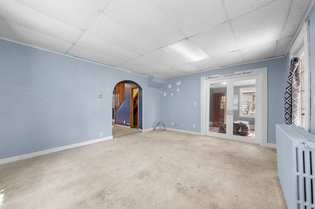 209 8th Street E, Hastings, MN 55033