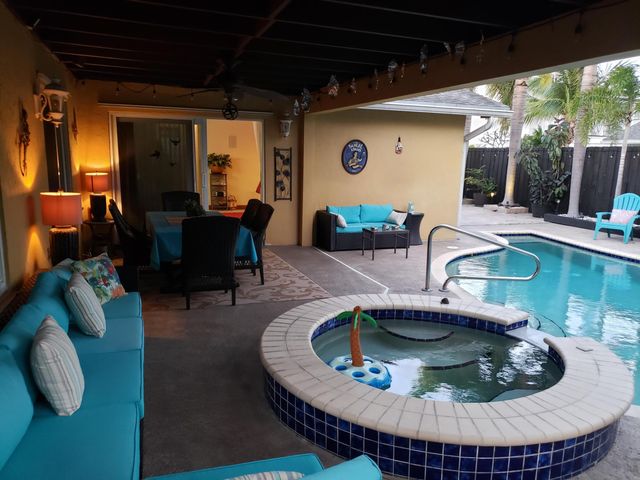 1402 SW 25th Avenue, Deerfield Beach, FL 33442