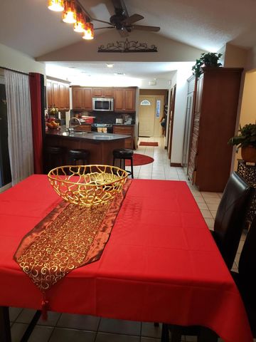 1402 SW 25th Avenue, Deerfield Beach, FL 33442