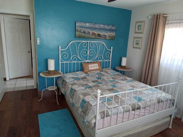 1402 SW 25th Avenue, Deerfield Beach, FL 33442