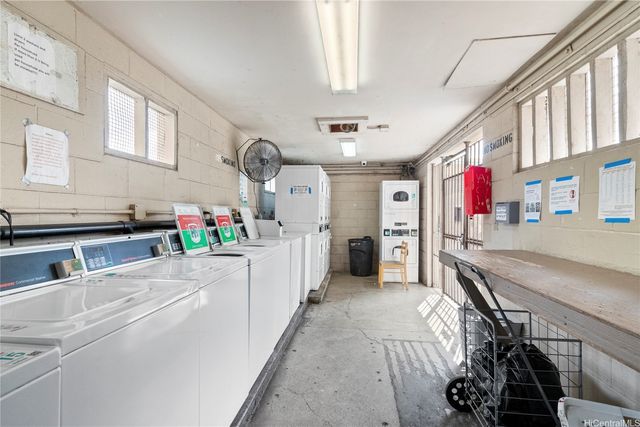 94-245 Leowahine Street 1022, Waipahu, HI 96797