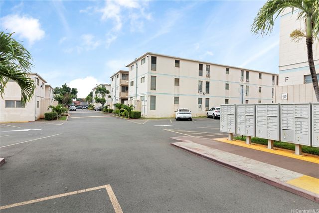 94-245 Leowahine Street 1022, Waipahu, HI 96797