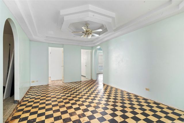 94-245 Leowahine Street 1022, Waipahu, HI 96797