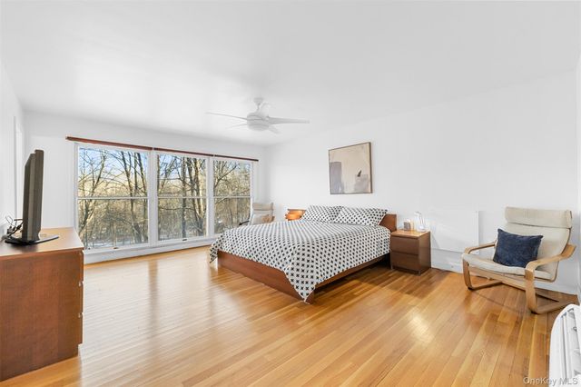 660 N Chodikee Lake Road, Highland, NY 12528