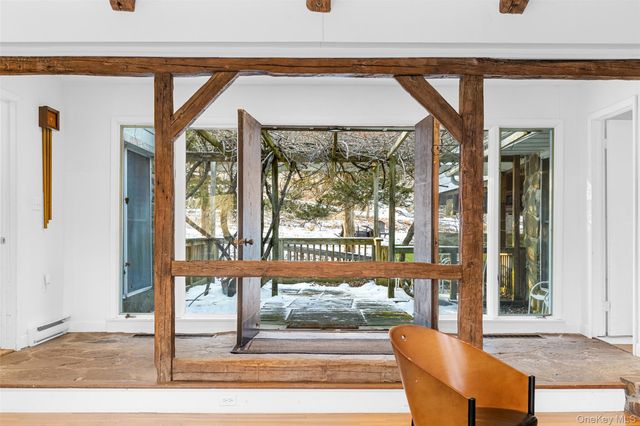 660 N Chodikee Lake Road, Highland, NY 12528