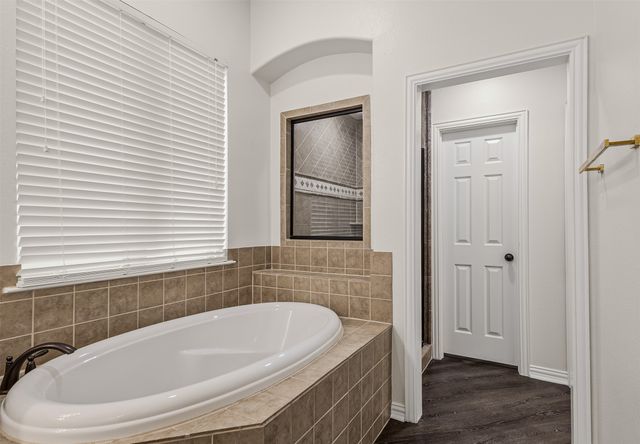 1123 Brigham Drive, Forney, TX 75126