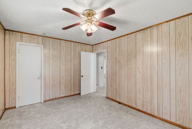 108 Sandra Drive, Azle, TX 76020