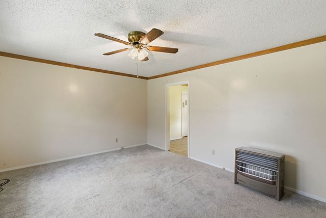 108 Sandra Drive, Azle, TX 76020