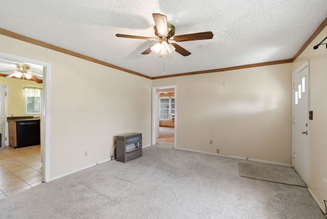 108 Sandra Drive, Azle, TX 76020